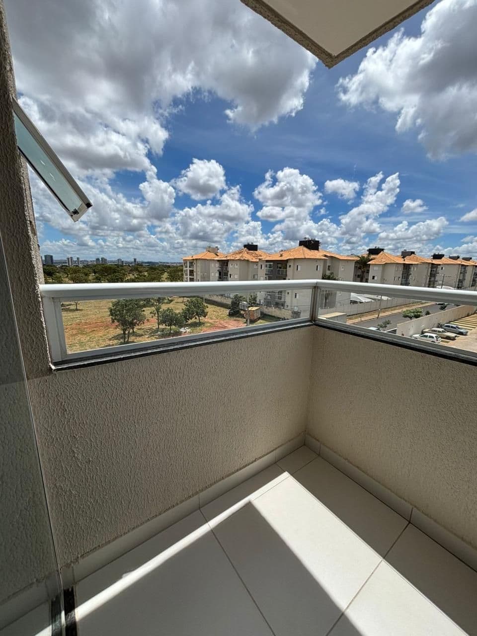 Apartamento em Laranjeiras - Uberlândia — foto 1 de 10